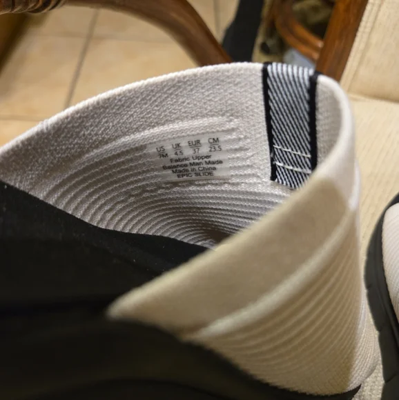 Ryka Epic Slide Sandals New Floor Model White & Black Size 7M - Picture 6 of 10